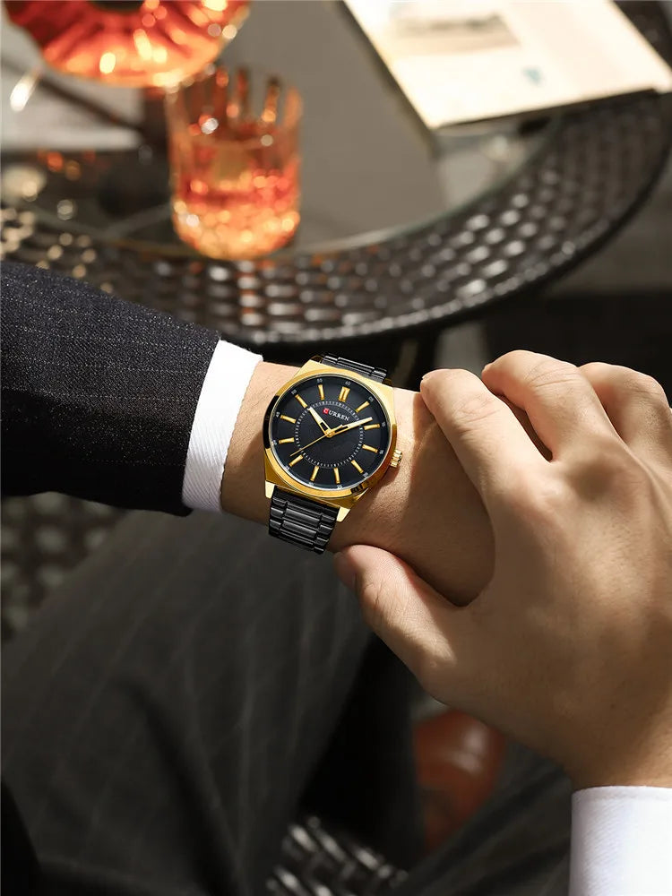 Curren 8407 Acero Elegante